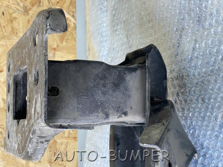 Volkswagen Tiguan 2007-2011 Усилитель переднего бампера 5N0807109F, 5N0807109
